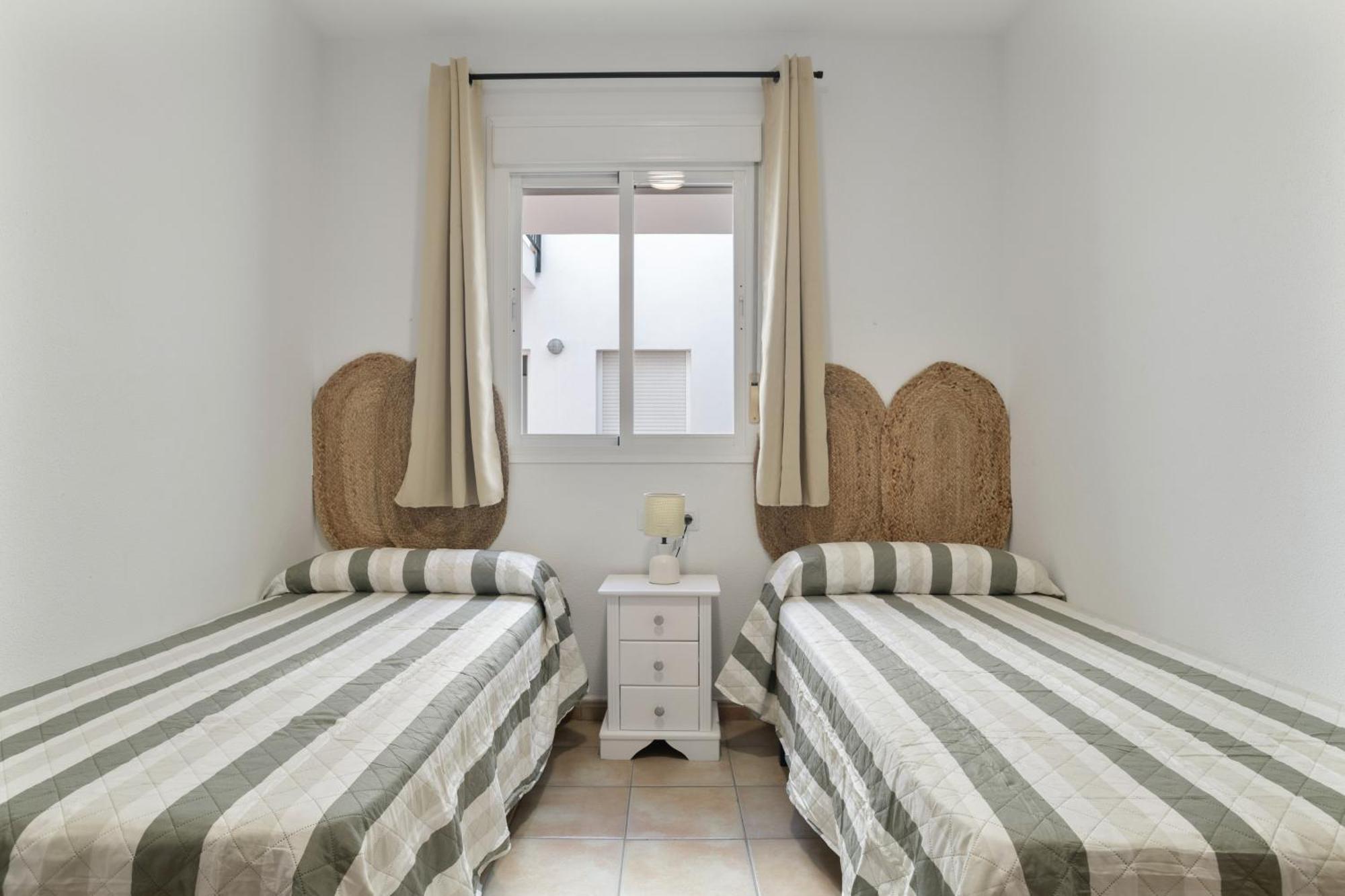 Apartamento Perez Zara 5 Conil De La Frontera Extérieur photo